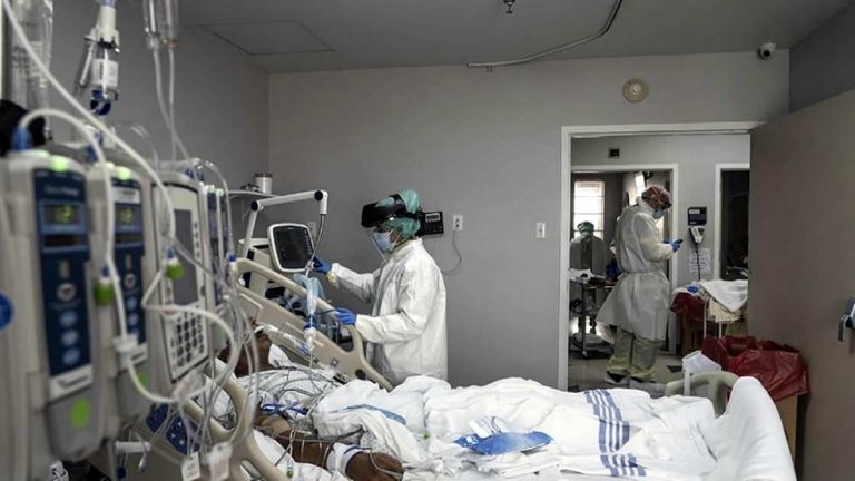 El pico más alto de contagios se dará «en la última semana de enero»