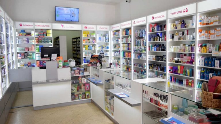Vacunación Covid: Siete farmacias de la ciudad aguardan la autorización del Ministerio de Salud