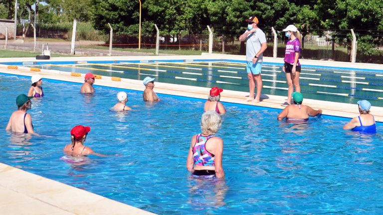Inician las obras la instalación de gas natural en el Polideportivo Municipal