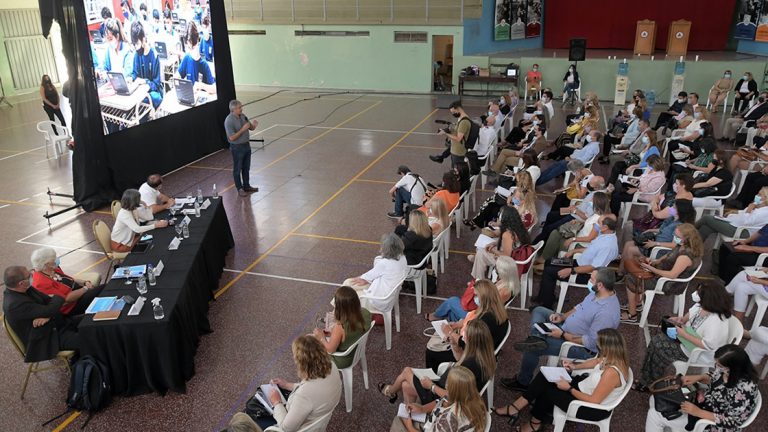 Córdoba fortalecerá la enseñanza en Lengua y Matemática