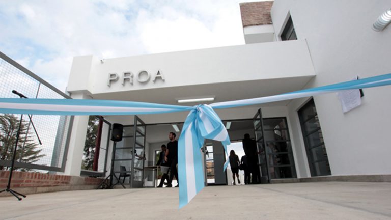 Ciclo lectivo, Schiaretti inaugurará una ProA y amplía jornada para primeros grados