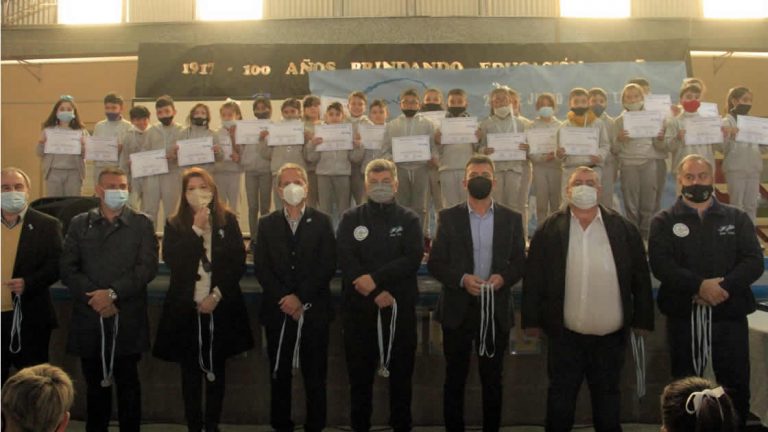 Bernarte participó del acto del Día de la Bandera en la Escuela Roca