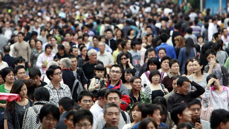A cuántos miles de millones llegará la población mundial en noviembre, y qué país superará a China