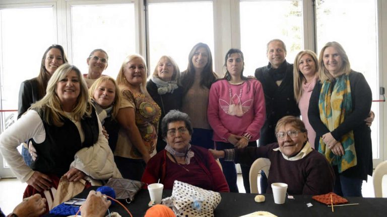 “Al frío le ponemos corazón”: la campaña finalizó con más de 400 confecciones
