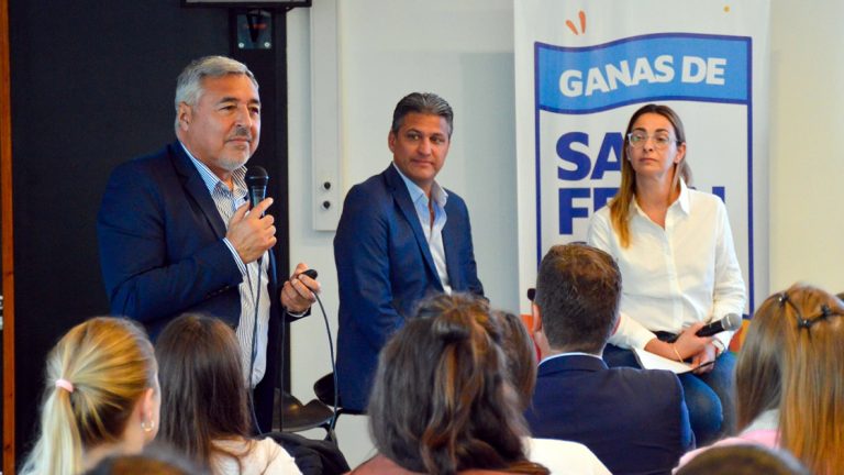 Con la participación de destacados disertantes se realizó el Pre Congreso de Ciencias Económicas del CRES-UNVM