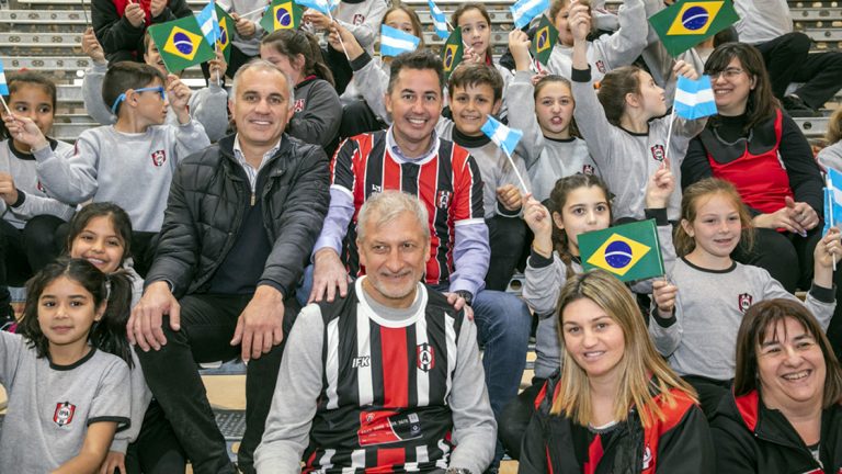 La Provincia entregó aportes para clubes de Las Varillas y Alicia