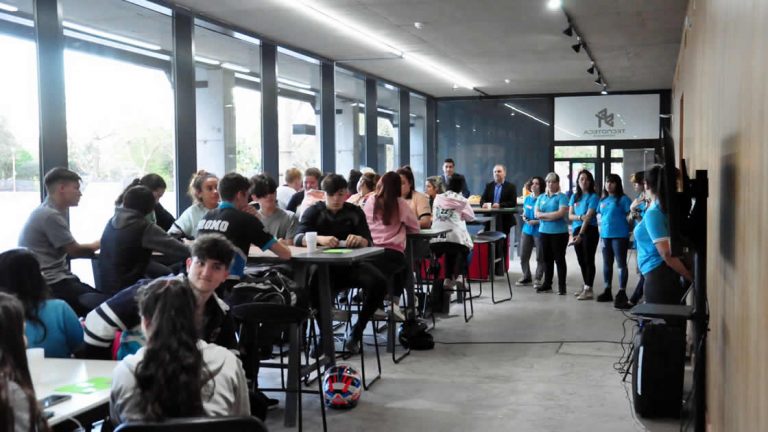 Se realizó el encuentro mensual del Foro de Estudiantes de nivel secundario de la ciudad