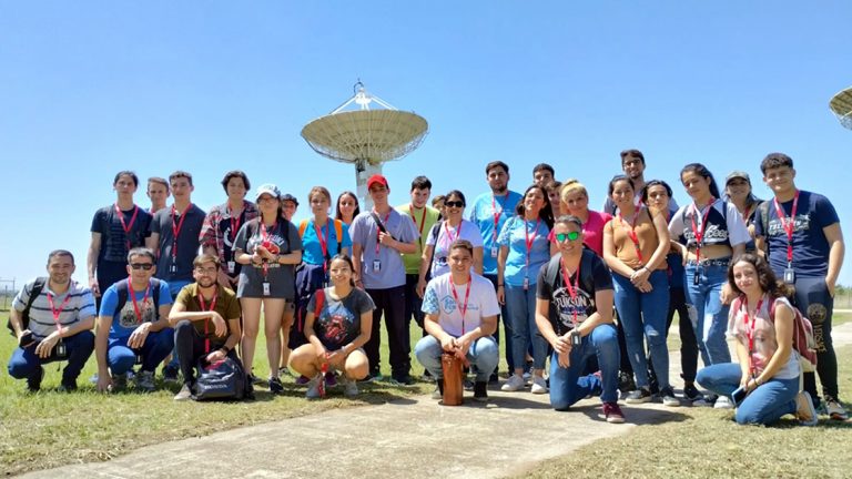 Estudiantes de San Francisco visitaron el Centro Espacial Teófilo Tabanera
