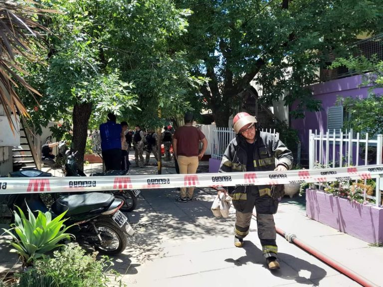 Incendio fatal en barrio Roque Sáenz Peña