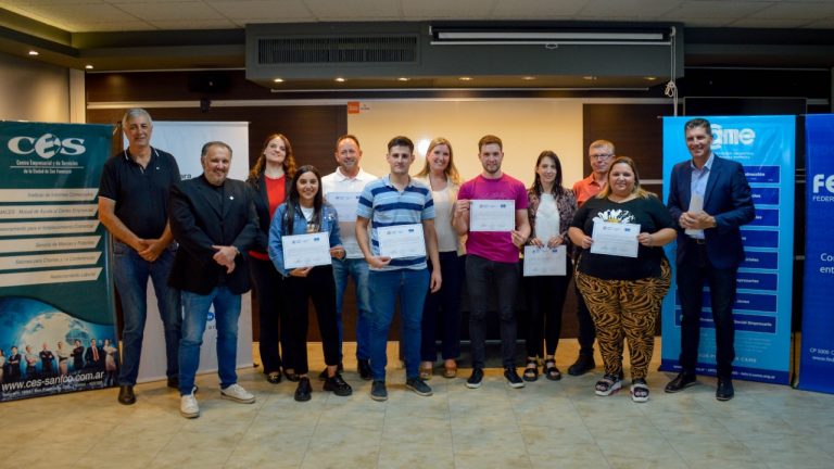 Se realizó la entrega de los certificados del Curso “Cómo pensar mi negocio utilizando metodologías ágiles”