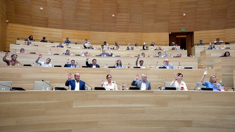 Aprobaron el paquete de leyes económicas para el año entrante