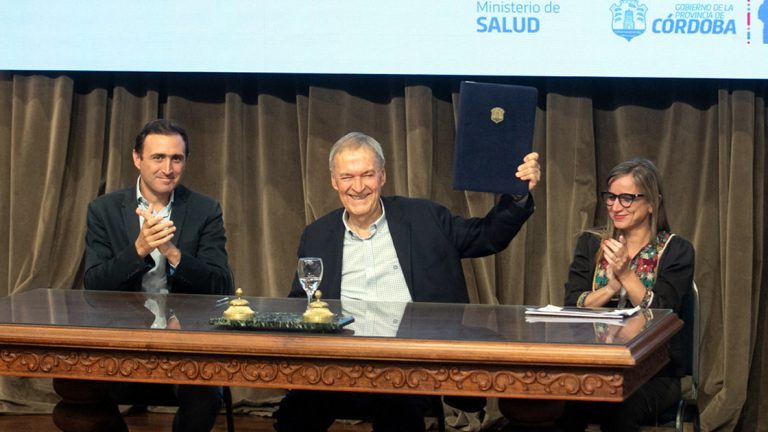 La Provincia entrega aportes a hospitales municipales de mayor complejidad
