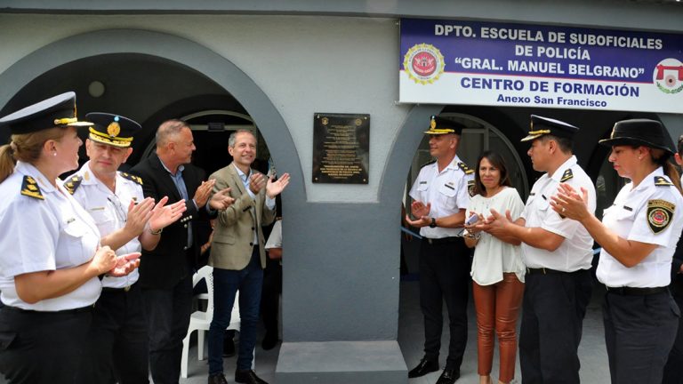 Bernarte participó de la inauguración de la nueva sede de la Escuela de Suboficiales de Policía “Gral. Manuel Belgrano”