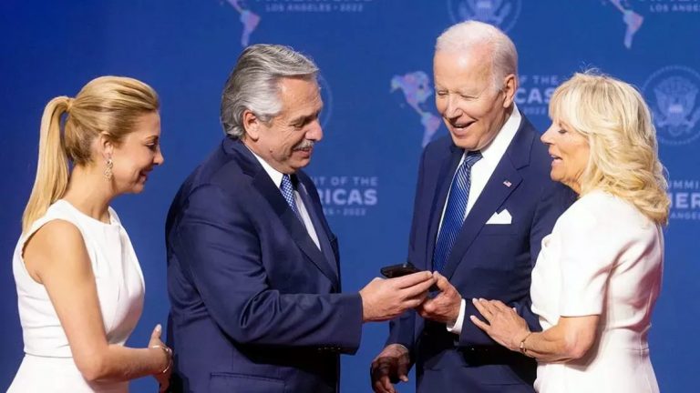 Alberto Fernández arribó a Estados Unidos para reunirse con Biden