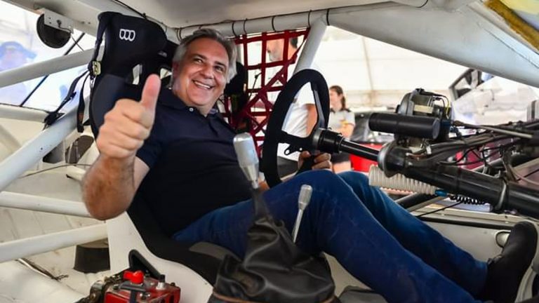 Llaryora visitó el «Cabalén» y se comprometió a mejorar el autódromo