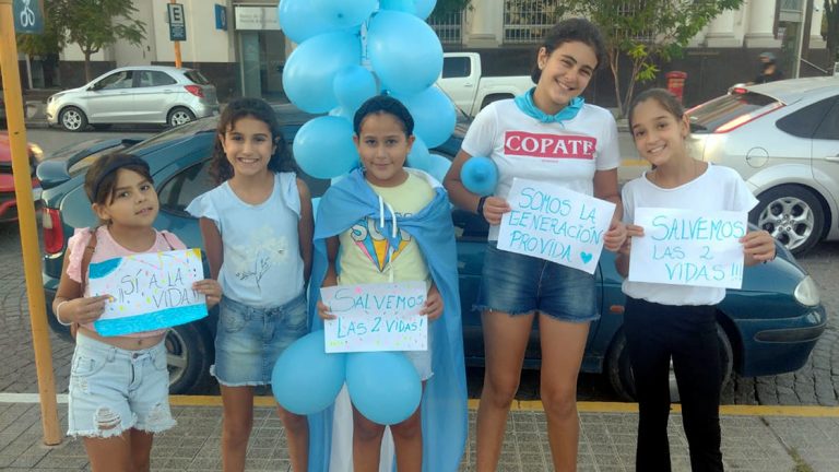 “Marcha por la vida”: San Francisco marchó este sábado en defensa del niño por nacer