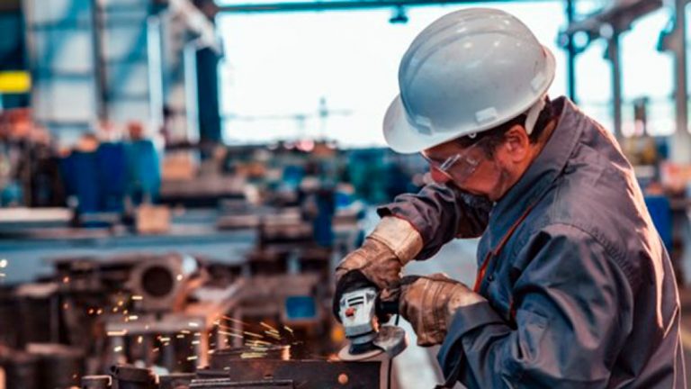 La industria pyme creció 2,4% anual en octubre