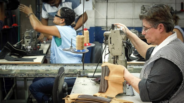 Las pymes de mujeres enfrentan más dificultades para acceder a créditos
