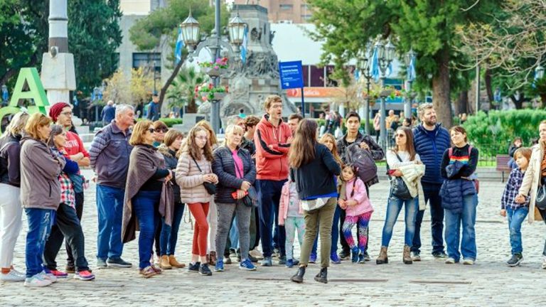 Vacaciones de invierno: récord de turistas extranjeros y viajaron 6,7% más de personas que en 2022