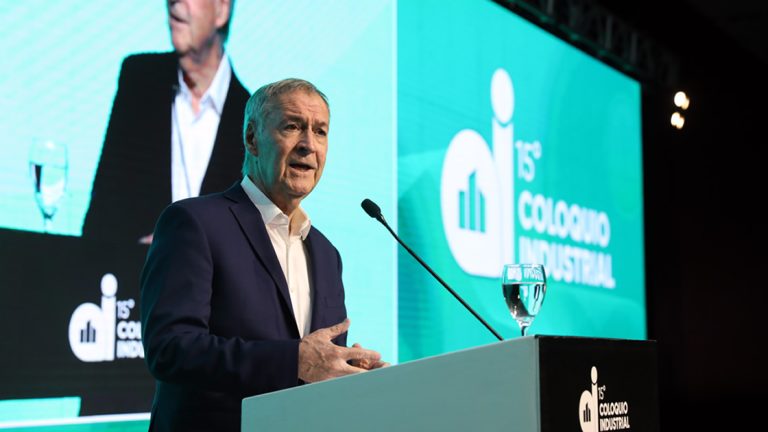 La Provincia donó un terreno a la UIC donde funcionará su sede social