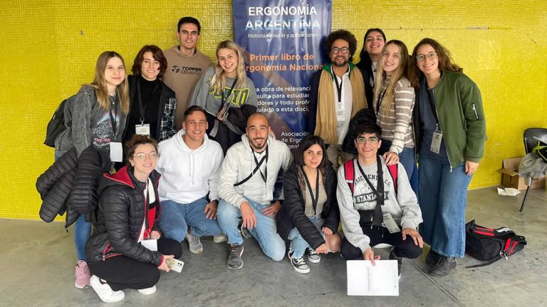 CRES: La carrera de Diseño Industrial participó del Congreso de Ergonomía en Córdoba