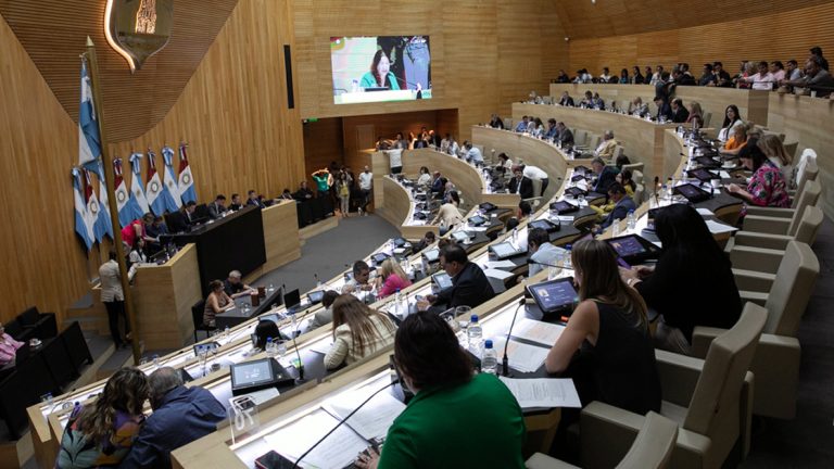 La Unicameral debatirá este jueves la aprobación del Presupuesto Provincial 2025