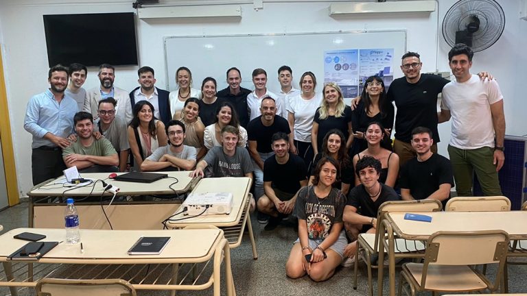 Se graduaron nuevos Diseñadores Industriales en el CRES