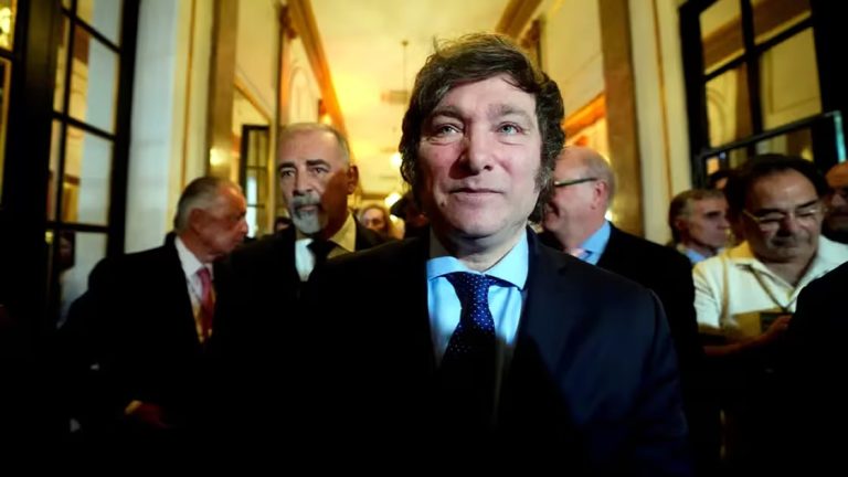 El Gobierno enviará al Congreso una única “ley ómnibus” y no la dividirá en proyectos