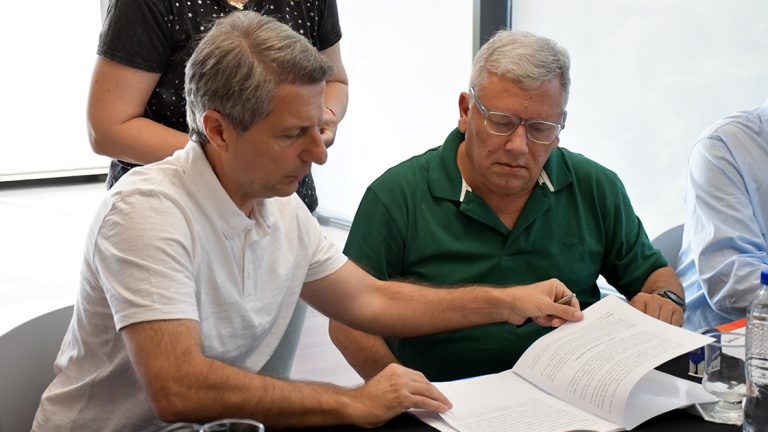 Bernarte encabezó su primera reunión como presidente de la Comunidad Regional