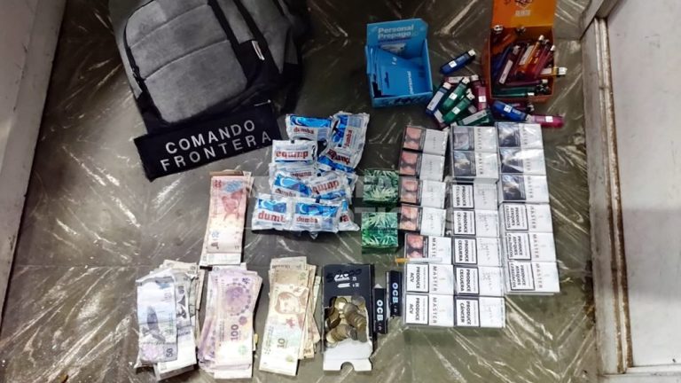 Infraganti: encontraron a un ladrón dentro de un comercio con mercadería