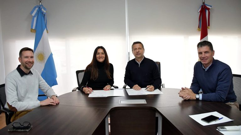 El municipio lanza una capacitación para docentes