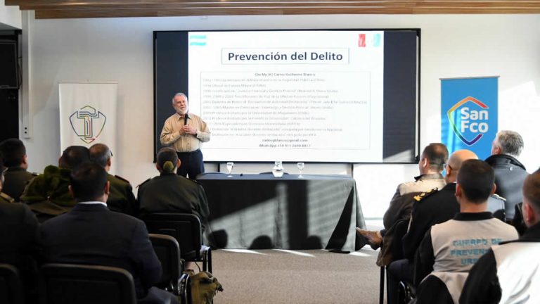 Fuerzas de seguridad se capacitaron en prevención al delito