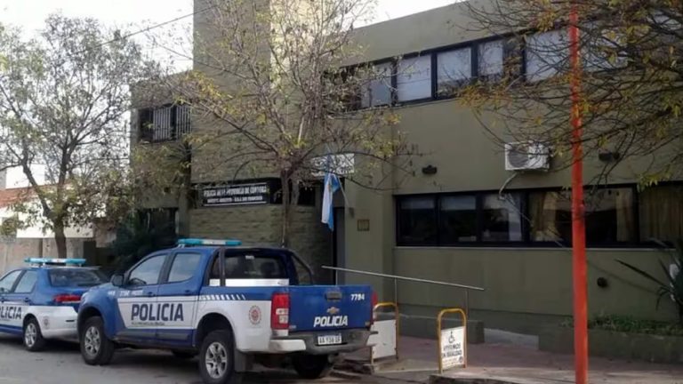 Un hombre fue asesinado en Arroyito: hay un detenido y buscan a un cómplice