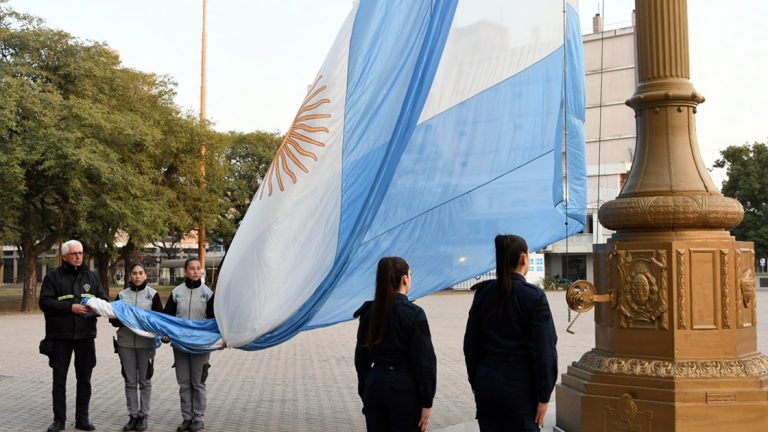 Legado y tradición: San Francisco retoma la ceremonia de la bandera