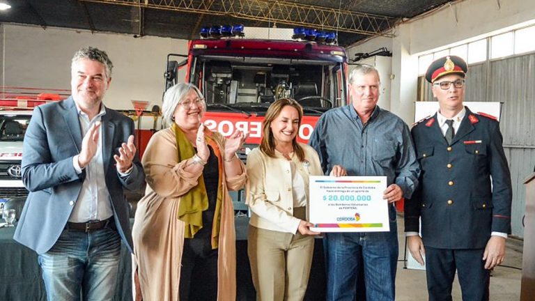 Bomberos de Porteña recibieron importante aporte provincial
