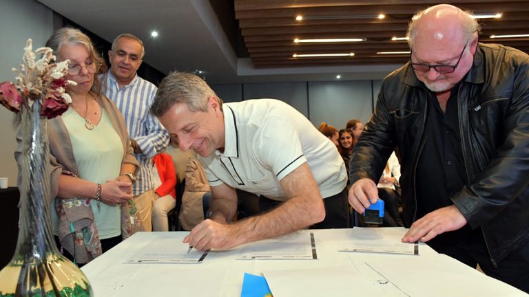 Quedó inaugurado del Centro de Educación Integral para Jóvenes y Adultos