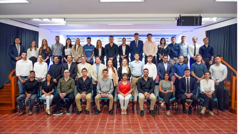 Cincuenta profesionales recibieron su título en la 36° Colación de la Facultad Regional