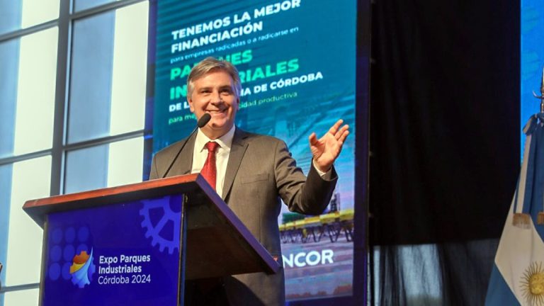 Llaryora continuará con la promoción de parques industriales