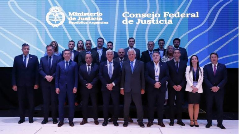 El ministro Julián López participó en Mendoza de la reunión del Consejo Federal de Justicia