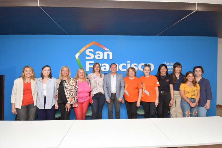 Se presentaron las actividades en el marco del mes “Octubre Rosa”
