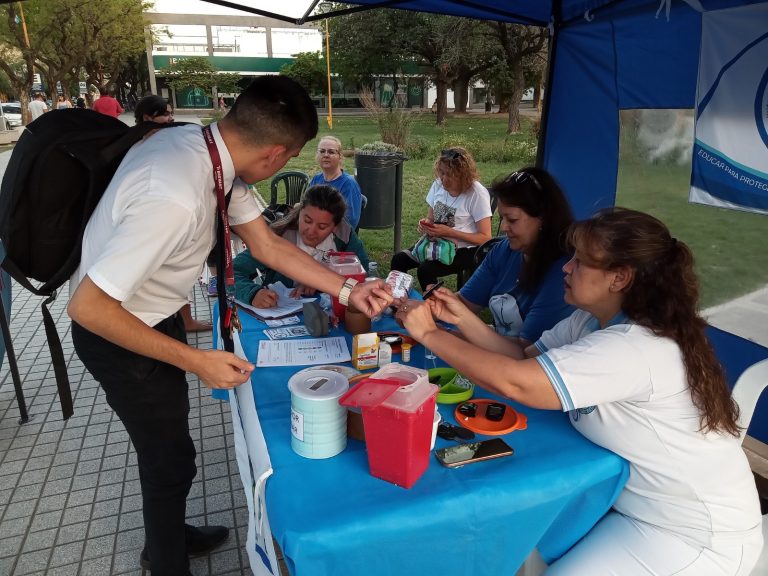 Durante noviembre habrá variadas actividades por el Día Mundial de la Diabetes