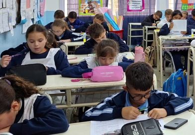 Por el frío, no computan las faltas en los colegios de Córdoba: “Todas las escuelas estarán abiertas”