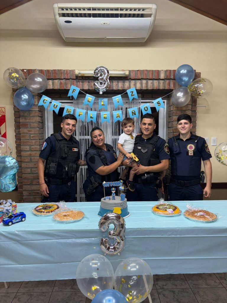 Un sueño de niño se hace realidad: la Policía cumple el deseo de Vittorio