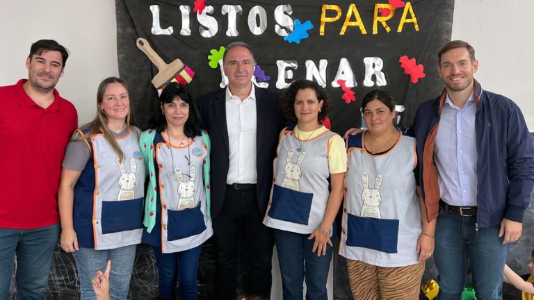 La Francia y Devoto: Ferreyra continúa visitando establecimientos educativos del interior