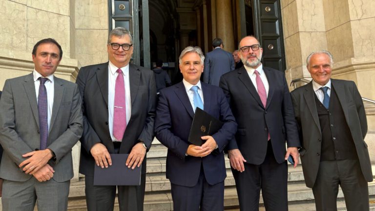 Córdoba alcanzó un acuerdo con Anses por la deuda de la Caja de Jubilaciones
