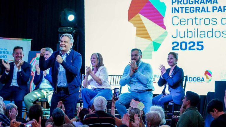 Llaryora: “Sostenemos un Estado con superávit y la gente adentro”