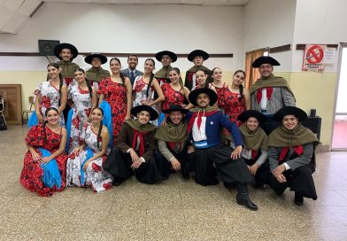 Destacada participación de la Escuela Municipal de Danzas Folclóricas en encuentro de Devoto