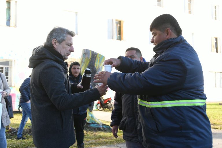 La Municipalidad se acercó al barrio Catedral con servicios y atención directa a los vecinos