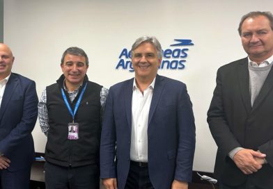 Llaryora se reunió con el presidente de Aerolíneas Argentinas