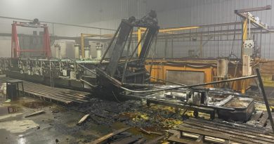 Bomberos sofocó incendio en fábrica del Parque Industrial
